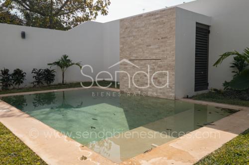 1477-42064-Casa-Castellana-en-venta-de-4-habitaciones-equipada-en-Parque-Natura-Merida-HMA4.jpg