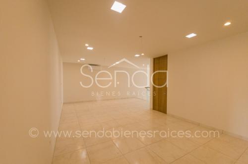 1477-42073-Casa-Castellana-en-venta-de-4-habitaciones-equipada-en-Parque-Natura-Merida-HMA12.jpg