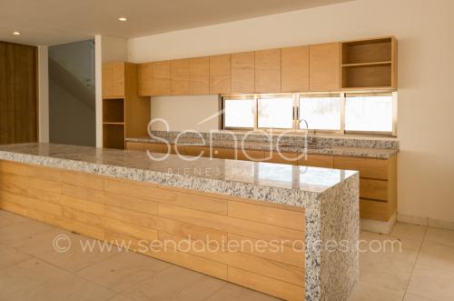 1477-42095-Casa-Castellana-en-venta-de-4-habitaciones-equipada-en-Parque-Natura-Merida-HMA34.jpg