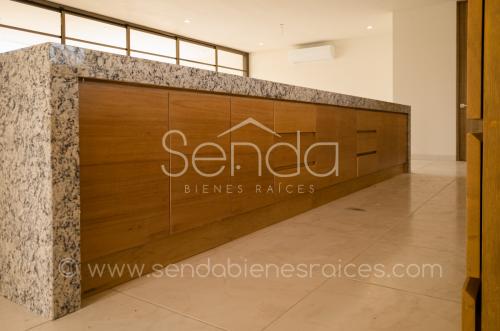 1477-42096-Casa-Castellana-en-venta-de-4-habitaciones-equipada-en-Parque-Natura-Merida-HMA35.jpg