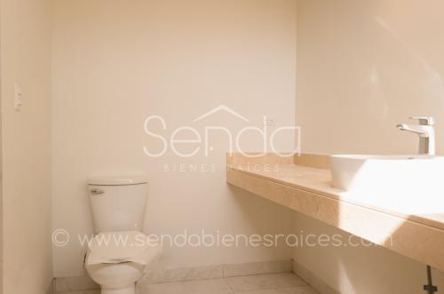 1477-42105-Casa-Castellana-en-venta-de-4-habitaciones-equipada-en-Parque-Natura-Merida-HMA44.jpg