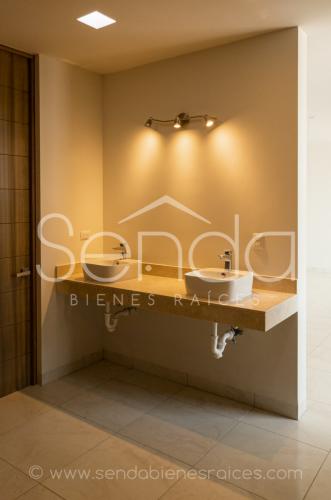 1477-42108-Casa-Castellana-en-venta-de-4-habitaciones-equipada-en-Parque-Natura-Merida-VMA3.jpg