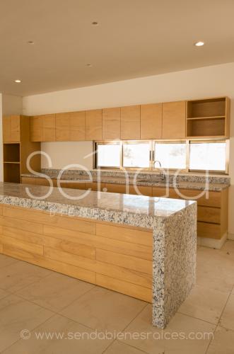1477-42112-Casa-Castellana-en-venta-de-4-habitaciones-equipada-en-Parque-Natura-Merida-VMA7.jpg