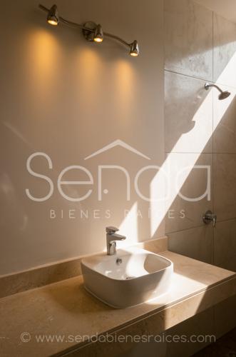 1477-42122-Casa-Castellana-en-venta-de-4-habitaciones-equipada-en-Parque-Natura-Merida-VMA17.jpg