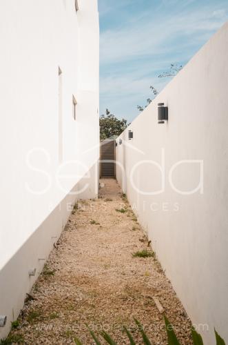 1477-42126-Casa-Castellana-en-venta-de-4-habitaciones-equipada-en-Parque-Natura-Merida-VMA21.jpg