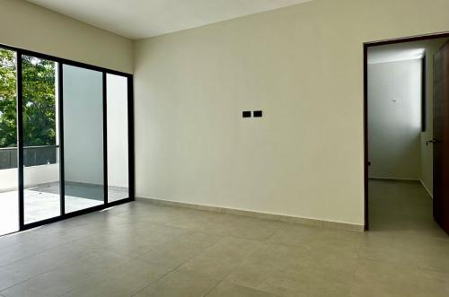 1579-51049-Casa-en-venta-en-Merida-Cholul-Parque-Natura-de-4-recamaras-equipada-con-alberca_(50).jpg