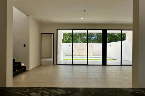 1579-51053-Casa-en-venta-en-Merida-Cholul-Parque-Natura-de-4-recamaras-equipada-con-alberca_(54).jpg