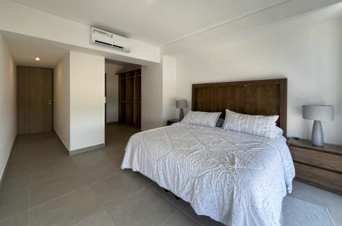 1604-55255-Departamento-en-Venta-en-Via-Montejo-de-3-Recamaras-Equipado_(21).jpg