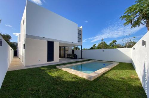 1642-47347-Casa-en-venta-en-Komchen-Nortemerida-en-privada-con-amenidades_(26).jpg
