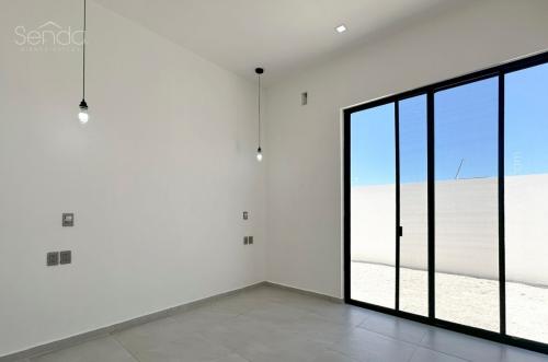 1672-47622-Casa-en-venta-en-Cholul-Merida-de-un-piso-con-alberca_(5).jpg