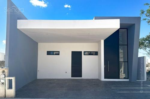 1672-47637-Casa-en-venta-en-Cholul-Merida-de-un-piso-con-alberca_(19).jpg