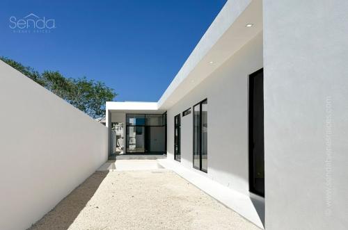 1672-47638-Casa-en-venta-en-Cholul-Merida-de-un-piso-con-alberca_(20).jpg