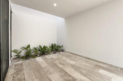 1697-48590-Casa-en-venta-en-Viladiu-Cholul-con-alberca-y-cocina-integral_(22).jpg