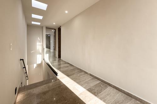 1697-48598-Casa-en-venta-en-Viladiu-Cholul-con-alberca-y-cocina-integral_(30).jpg