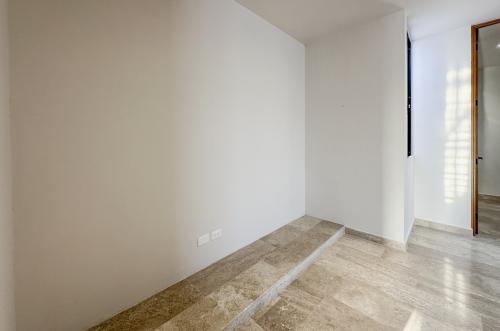 1697-48614-Casa-en-venta-en-Viladiu-Cholul-con-alberca-y-cocina-integral_(46).jpg