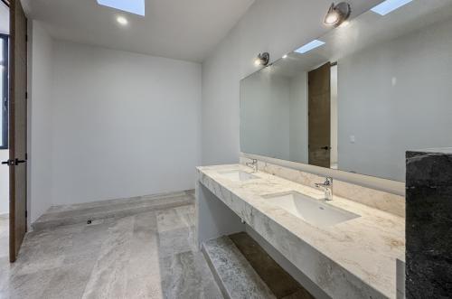 1697-48620-Casa-en-venta-en-Viladiu-Cholul-con-alberca-y-cocina-integral_(52).jpg