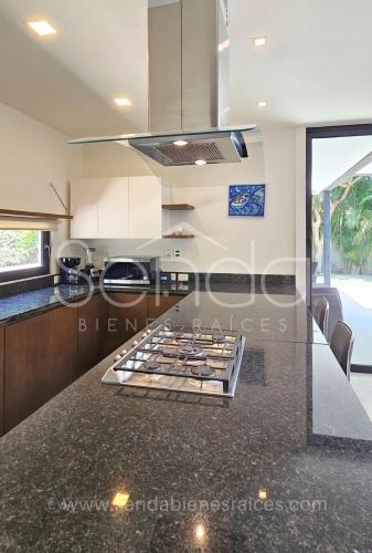 1759-49009-Casa-en-venta-en-el-Yucatan-Country-Club-privada-Oasis-de-tres-recamaras-MA_(46).jpg