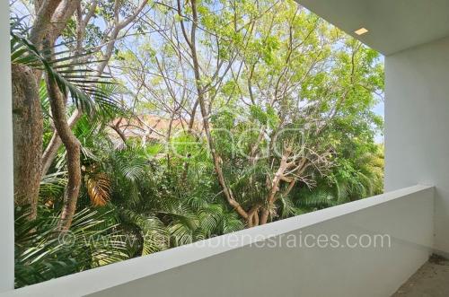 1759-49042-Casa-en-venta-en-el-Yucatan-Country-Club-privada-Oasis-de-tres-recamaras-MA_(19).jpg