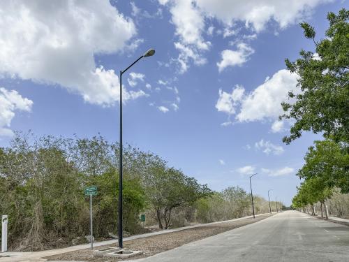 1780-49438-Terreno-en-venta-de-2000-metros-cuadrados-en-el-norte-de-Merida-Phula-Dzidzilche_(7).jpg