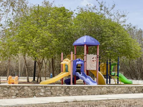 1780-49439-Terreno-en-venta-de-2000-metros-cuadrados-en-el-norte-de-Merida-Phula-Dzidzilche_(8).jpg