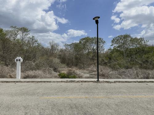 1780-49447-Terreno-en-venta-de-2000-metros-cuadrados-en-el-norte-de-Merida-Phula-Dzidzilche_(16).jpg