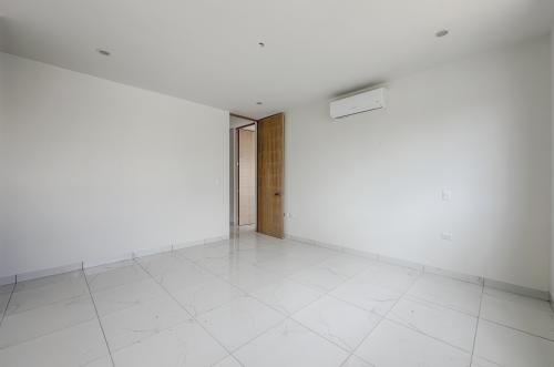 1781-49541-Casa-en-venta-de-4-habitaciones-en-Parque-Natura-al-norte-de-Merida-EQUIPADA_(18).jpg