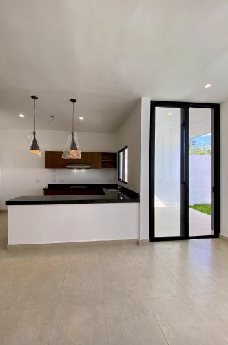 1799-49771-Casa-en-venta-en-Merida-Temozon-Norte-de-dos-plantas-con-equipamiento_(10).jpg