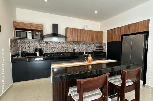 1802-49925-Casa-en-venta-en-conka-casa-gemela-dentro-de-privada-con-amenidades_(12).jpg