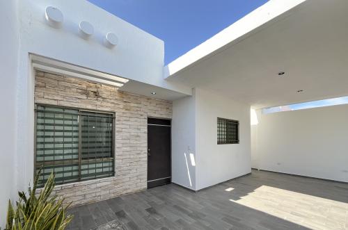 1819-50109-Casa-en-renta-Americas-II-de-una-planta-con-2-recamaras_(10).jpg