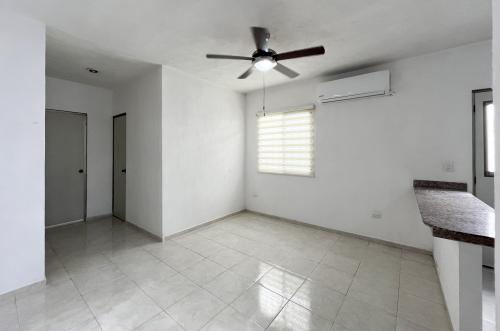 1819-50116-Casa-en-renta-Americas-II-de-una-planta-con-2-recamaras_(17).jpg