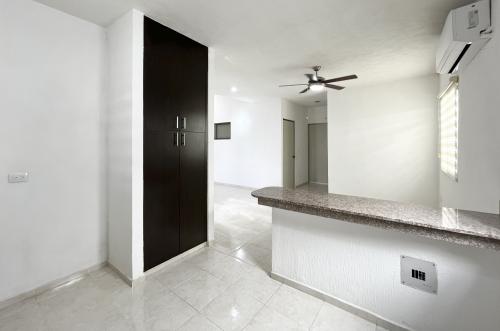 1819-50122-Casa-en-renta-Americas-II-de-una-planta-con-2-recamaras_(23).jpg