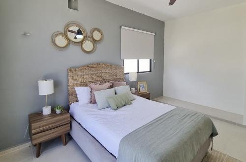 1828-50286-Casa-en-Venta-en-Bosques-de-Cholul-con-3-Habitaciones-y-Alberca_(10).jpg