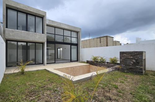 1831-50348-Casa-en-venta-en-Aire-Puro-Residencial-Merida-con-recamara-en-PB-y-doble-altura_(16).jpg
