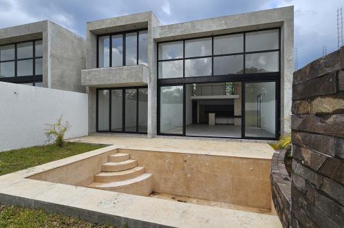 1831-50350-Casa-en-venta-en-Aire-Puro-Residencial-Merida-con-recamara-en-PB-y-doble-altura_(18).jpg