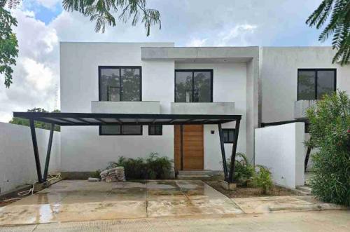 1831-50378-Casa-en-venta-en-Aire-Puro-Residencial-Merida-con-recamara-en-PB-y-doble-altura.jpg