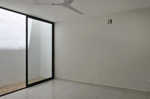 1834-50385-Casa-en-Venta-en-Gran-San-Pedro-Cholul-con-recamara-en-planta-baja-y-alberca_(46).jpg