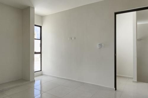 1834-50403-Casa-en-Venta-en-Gran-San-Pedro-Cholul-con-recamara-en-planta-baja-y-alberca_(64).jpg