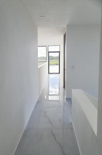 1835-50482-Casa-en-Venta-en-Temozon-Norte-Merida-de-4-recamaras-1-recamara-en-planta-baja_(23).jpg