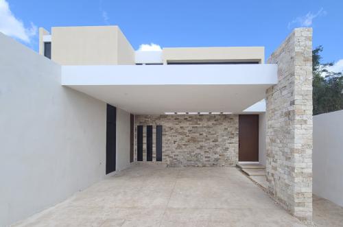 1835-50489-Casa-en-Venta-en-Temozon-Norte-Merida-de-4-recamaras-1-recamara-en-planta-baja_(30).jpg