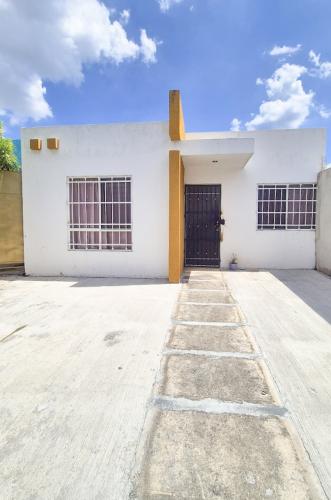 1836-50498-Casa-en-Venta-en-Caucel-Merida,-Yucatan-de-una-planta_(2).jpg