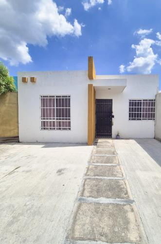 1836-50499-Casa-en-Venta-en-Caucel-Merida,-Yucatan-de-una-planta_(1).jpg