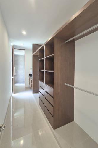 1842-50557-Casa-en-venta-en-Plenum-Residencial-en-Merida-con-4-habitaciones-y-alberca_(9).jpg