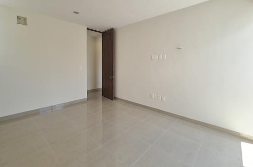 1842-50581-Casa-en-venta-en-Plenum-Residencial-en-Merida-con-4-habitaciones-y-alberca_(33).jpg