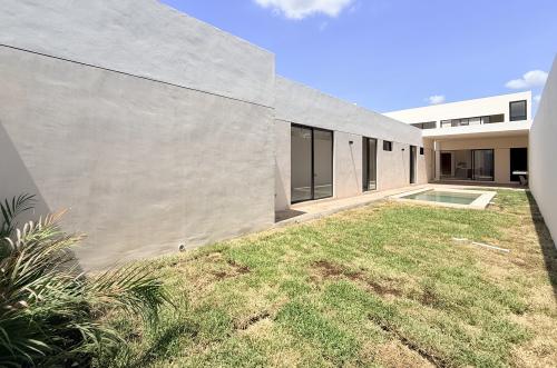 1960-53239-_Casa-Kalau-en-venta-ubicada-en-Dzitya-Merida-con-tres-recamaras-y-gran-terreno_(27).jpg