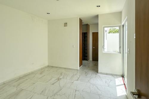 1997-54037-Casa-en-renta-en-privada-nadira-con-recamara-en-planta-baja_(5).jpg