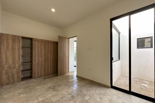 2000-54323-Casa-en-Renta-de-un-piso-con-2-habitaciones-y-alberca-en-Conkal-20_(14).jpg