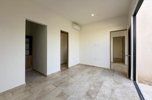 2000-54330-Casa-en-Renta-de-un-piso-con-2-habitaciones-y-alberca-en-Conkal-20_(21).jpg