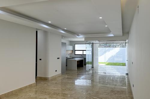 2013-54435-Casa-en-venta-en-privada-Nuukul-Temozon-Norte-con-electrodomesticos-incluidos_(3).jpg