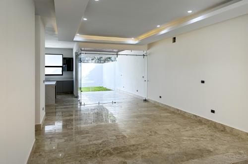 2013-54436-Casa-en-venta-en-privada-Nuukul-Temozon-Norte-con-electrodomesticos-incluidos_(4).jpg