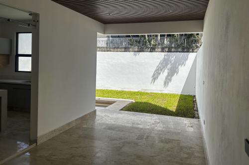 2013-54462-Casa-en-venta-en-privada-Nuukul-Temozon-Norte-con-electrodomesticos-incluidos_(30).jpg